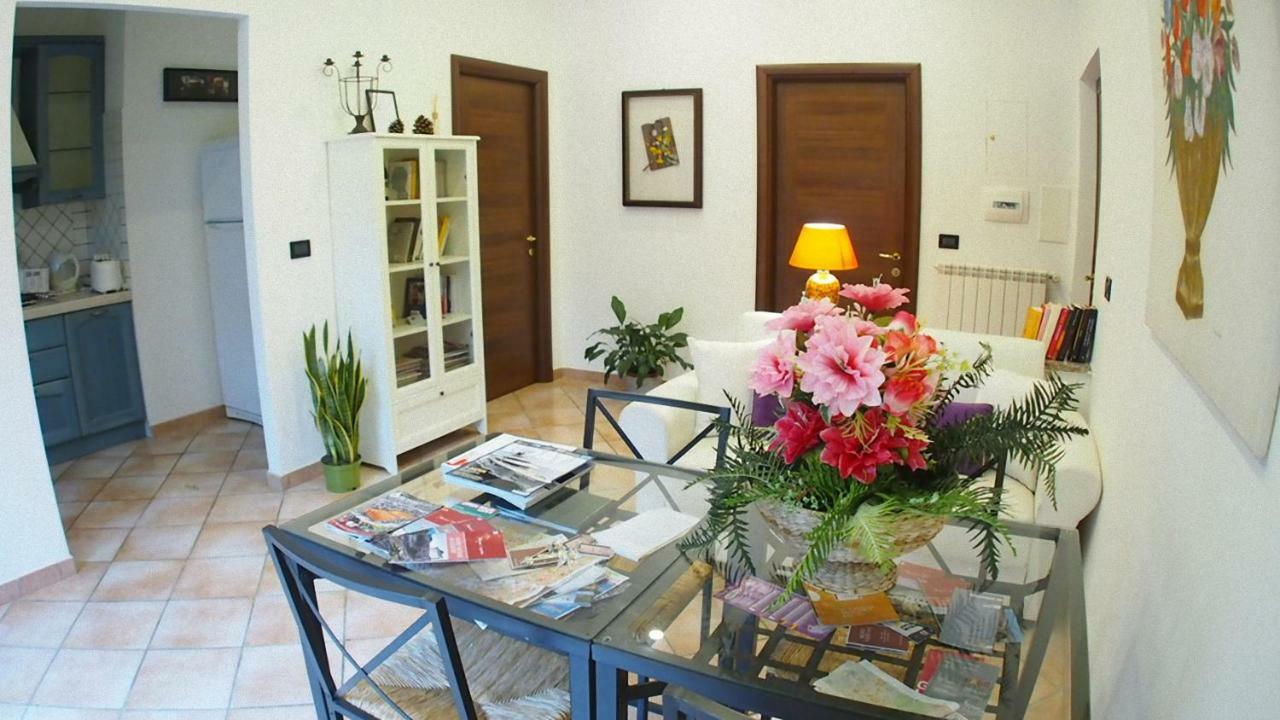 La Piazzetta Di Roma Villa Exteriör bild